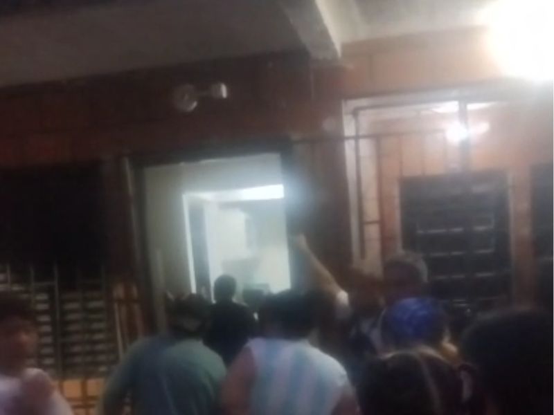 Homem é executado a tiros dentro de residência em Manaus