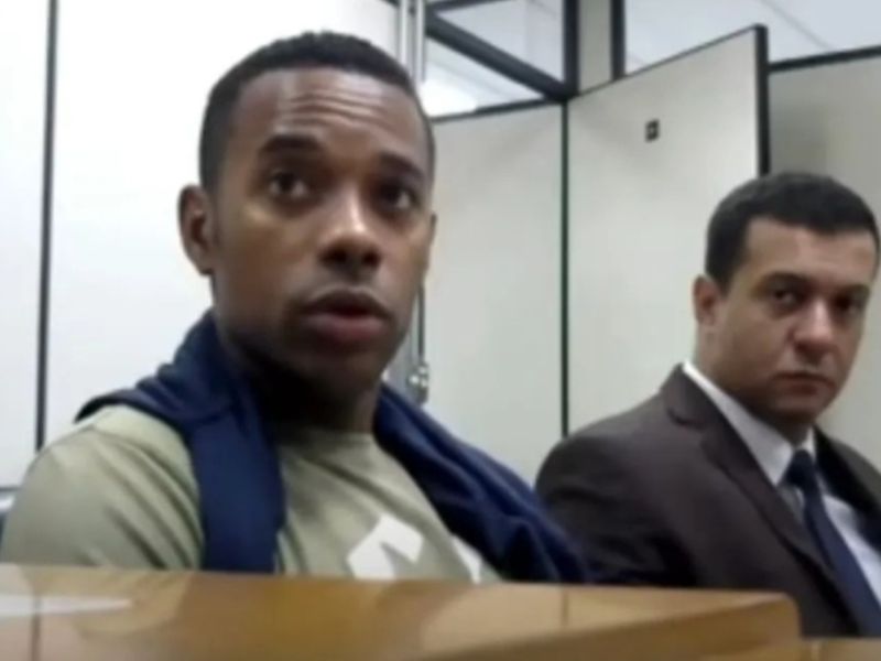 STF mantém prisão do ex-jogador Robinho
