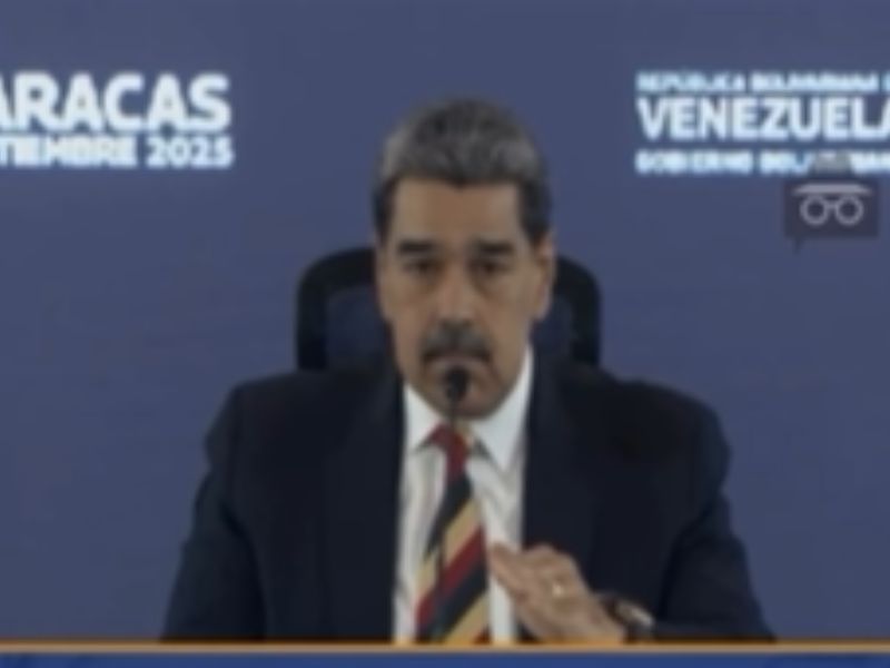 Maduro ameaça responder com armas a possível ofensiva dos EUA; VÍDEO