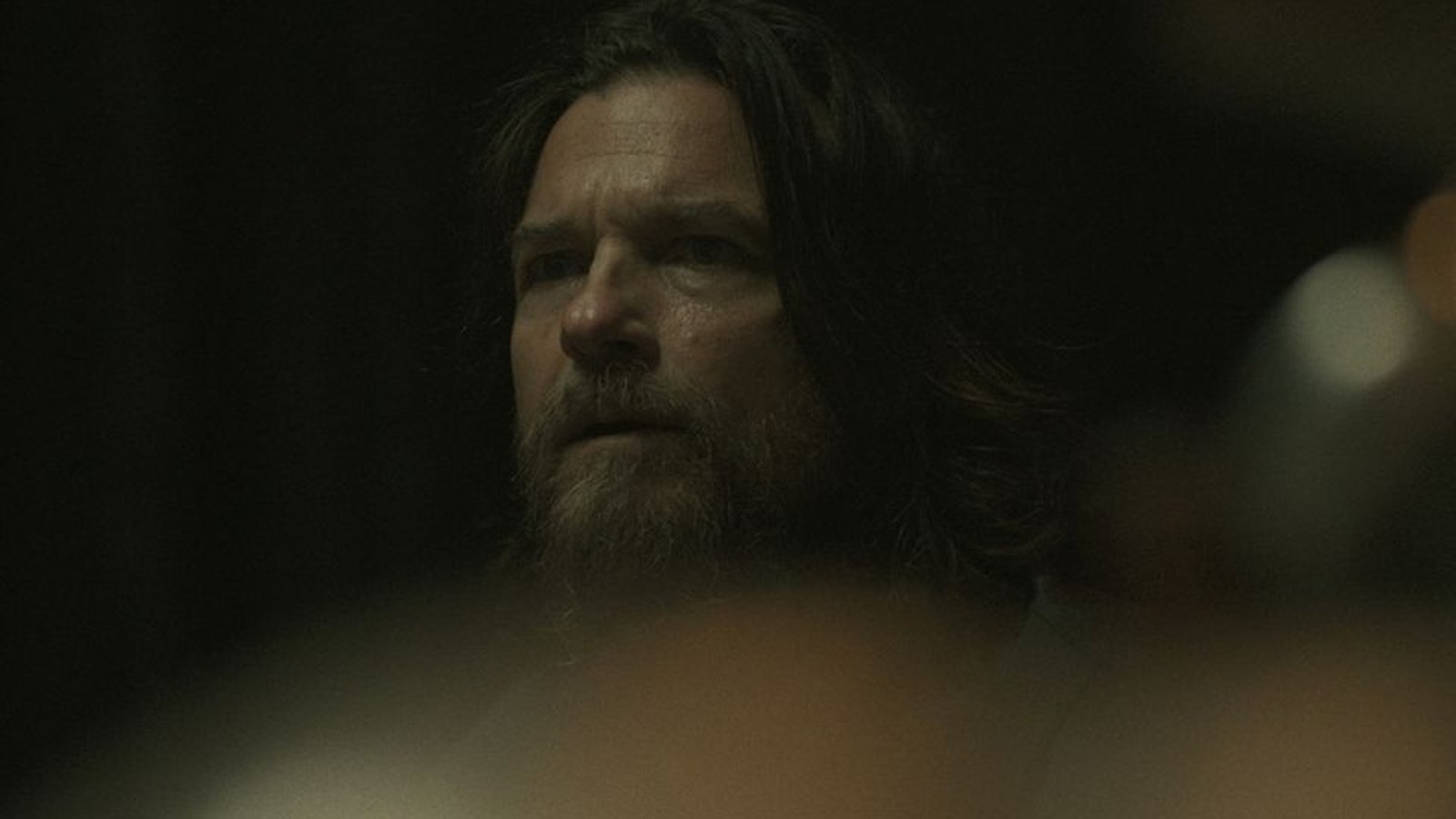 O que acontece no final de Black Rabbit? Entenda desfecho da série da Netflix