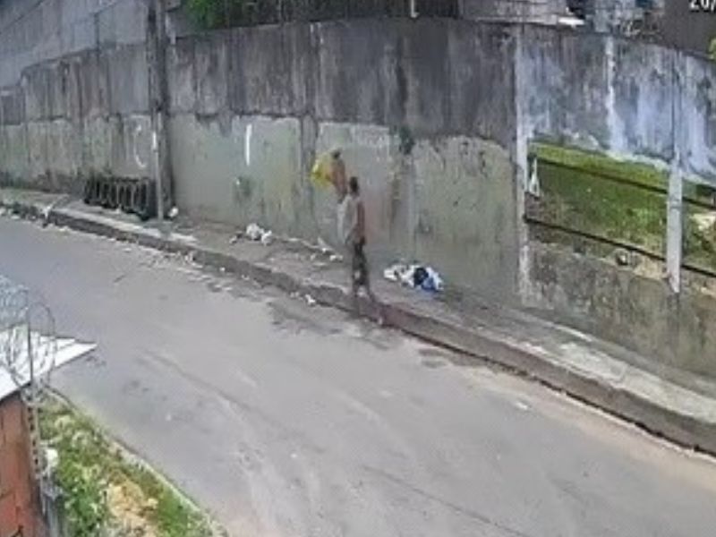 Veja momento exato da tentativa de homicídio contra homem no Crespo